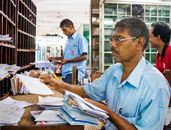 Sri Lanka postal workers