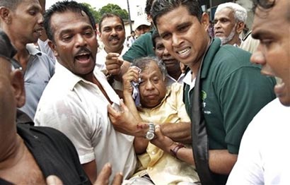 Jayalath Jayawardena Injured with tear gas