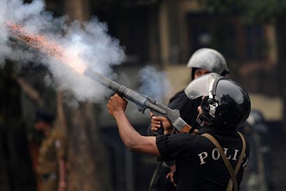 Sri Lanka - Colombo tear gas canister shooting