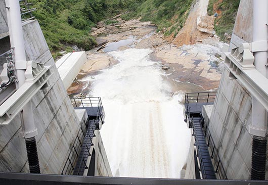 Sluice gates of the Upper Kotmale Hydro Power Project declared open by Sri Lanka President Mahinda Rajapaksa