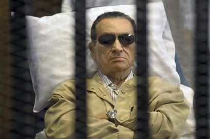 Egypt Hosni Mubarak in cage