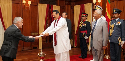 Envoys of four nations present credentials to President Rajapaksa