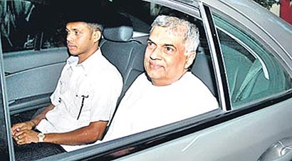 Ranil’s official vehicle breaks down