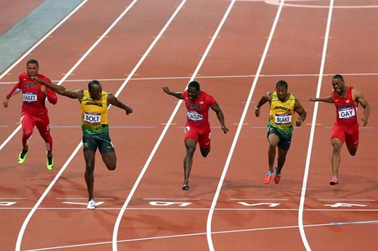 Usain Bolt wins Olympic 100m gold at London 2012