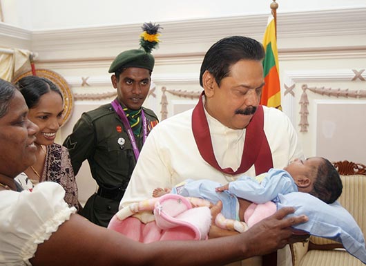 Lance Corporal Pradeep Sanjaya met President Mahinda Rajapaksa