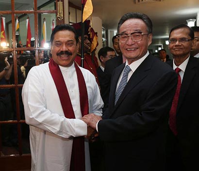 Mr. Wu Bangguo, chairman of the Standing Committee of China's National People's Congress, and Sri Lankan President Mahinda Rajapakse