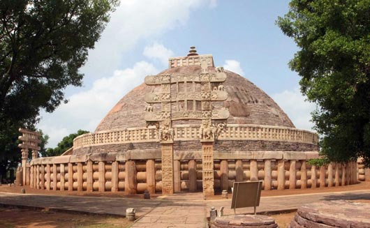 President Rajapaksa visits Sanchi