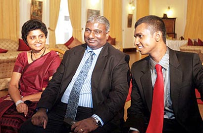 Shirani Bandaranayake Family