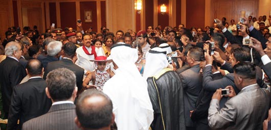 Sri Lankans in Kuwait meet the President