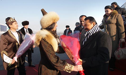 Sri Lanka President Rajapaksa arrives in Kazakhstan on a state visit - Photo 3