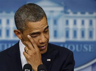 Obama urges solidarity as America mourns shooting victims