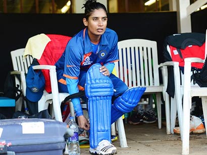 Surprised that all my bowlers had an off day: Mithali Raj