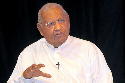 Ratnasiri Wickramanayake