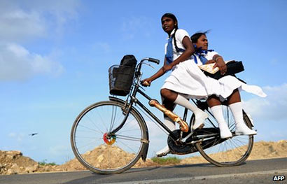 School girls in Jaffna