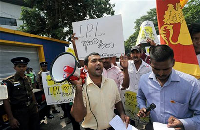 Protestors threaten 'rotten eggs for IPL cricketers'