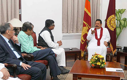 Mr. Ravi Shankar Prasad, called on President Mahinda Rajapaksa at Temple Trees