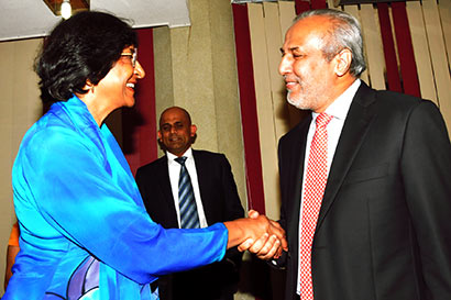 Navi Pillay with Rauf Hakeem in Sri Lanka