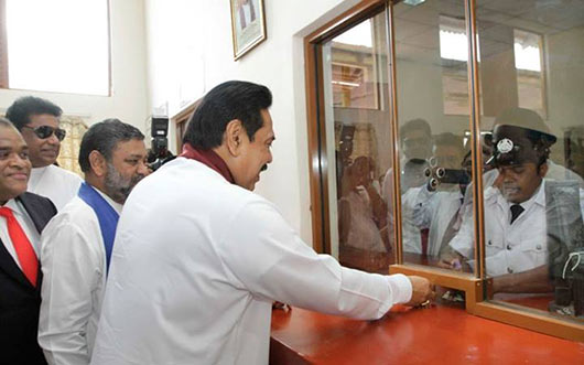 Sri Lanka President Mahinda Rajapaksa launched the 'Yal Devi' train service  that departed from Omanthai