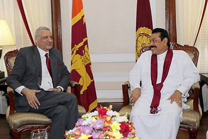 Commonwealth Secretary-General Mr. Kamalesh Sharma called on Sri Lankan President Mahinda Rajapaksa