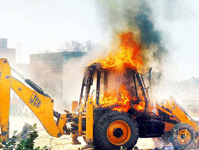 Construction vehicles, equipment torched