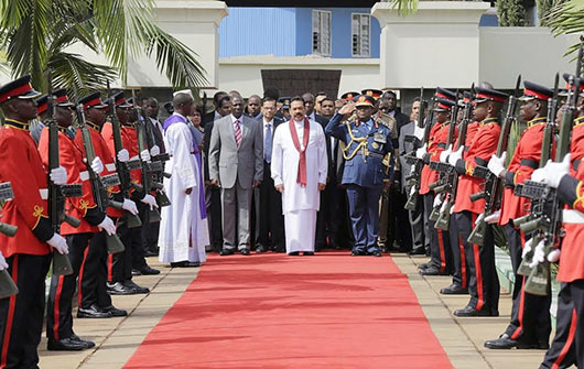 Sri Lankan President Mahinda Rajapaksa paid floral tribute to the father of the independent Kenya- former President Jemo Kenyatta