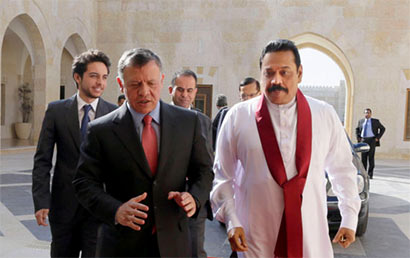 Sri Lanka President Mahinda Rajapaksa holds talks with King of Jordan