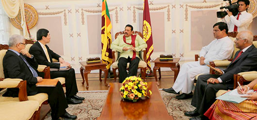 UN Assistant Secretary General and UNDP Asia Pacific Director meets Sri Lanka President Rajapaksa