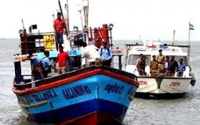 The Indian Coast Guard has arrested Sri Lankan fishermen