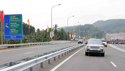 The Second Phase of the Southern Expressway from Pinnaduwa in Galle to Godagama in Matara was declared open by President Mahinda Rajapaksa