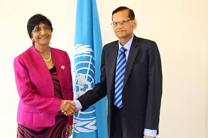 Professor G.L.Peiris with Navi Pillay