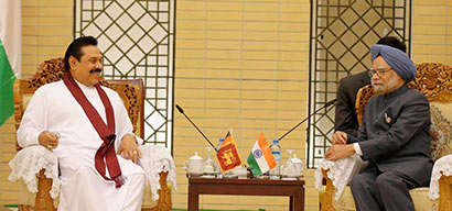 President Mahinda Rajapaksa and Indian Prime Minister Manmohan Singh