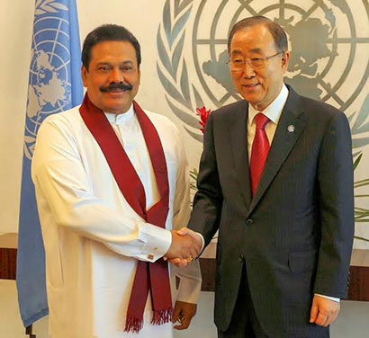 Sri Lanka President Mahinda Rajapaksa and UN Secretary General Ban Ki Moon meet in New York