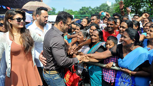 Salman Khan supports Sri Lanka President Mahinda Rajapaksa