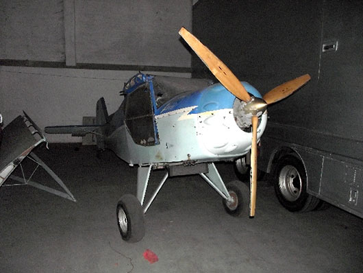 Two-seater aircraft found in Narahenpita