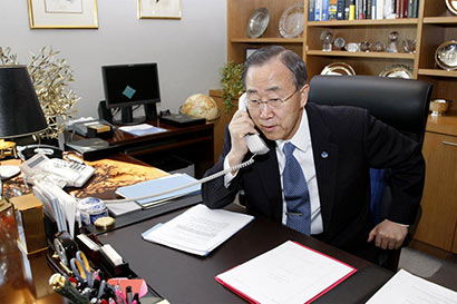 Banki Moon over the phone