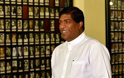 Ravi Karunanayake