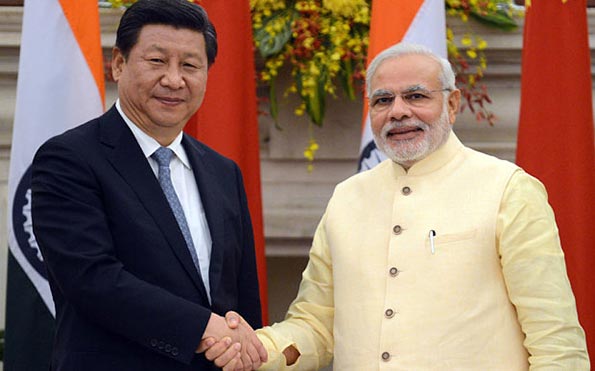 Chinese President Xi Jinping with Prime Minister Narendra Modi