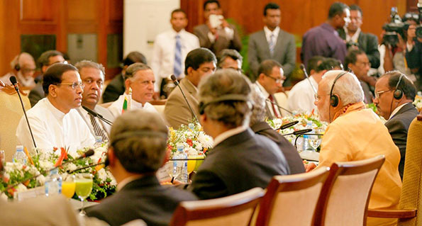 Indian Prime Minister Narendra Modi met Sri Lanka President Maithripala Sirisena