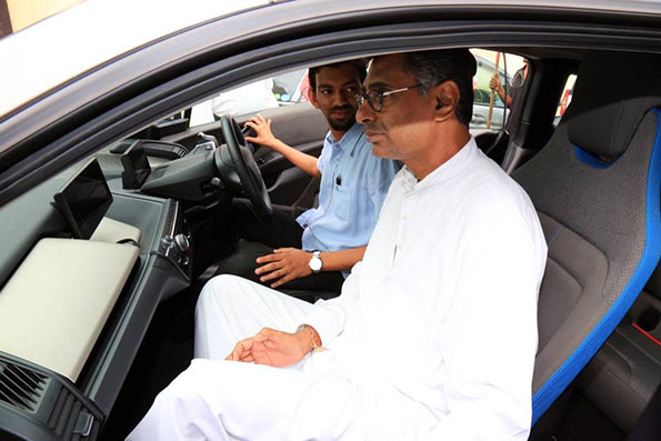 Sri Lanka opens electric car charging centre