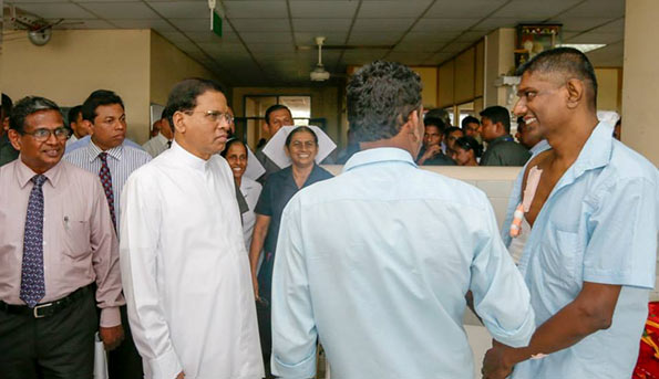 President Maithripala Sirisena at Maligawatta kidney hospital