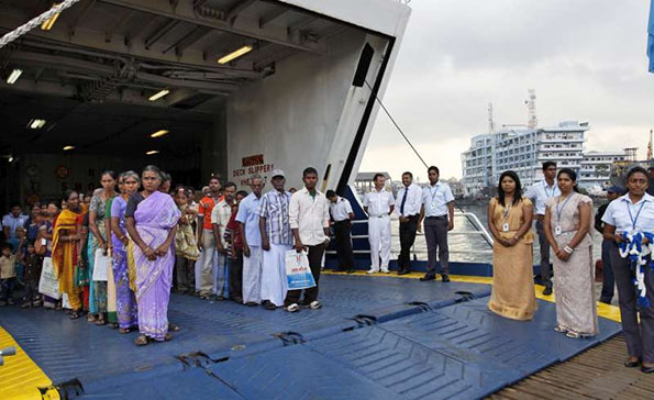 Sri Lankan Tamils return home