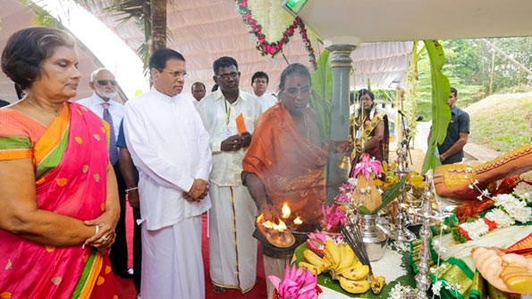 Chandrika with Maithripala