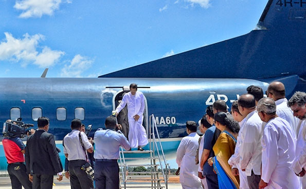 Sri Lanka President Maithripala Sirisena at Batticaloa airforce runway