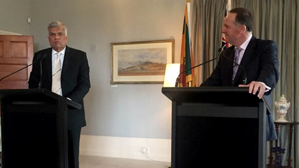 New Zealand Prime Minister John Key with Sri Lanka Prime Minister Ranil Wickremesinge