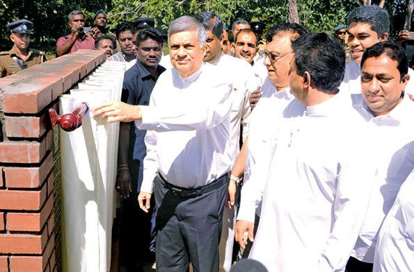 Sri Lanka Prime Minister Ranil Wickremesinghe launches second phase construction of Central Expressway