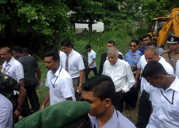 Sri Lanka Prime Minister Ranil Wickremesinghe at Meethotamulla garbage site