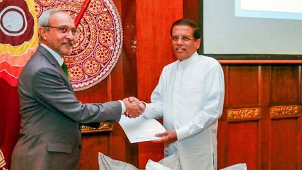 Syed Shakeel Hussain with Maithripala Sirisena