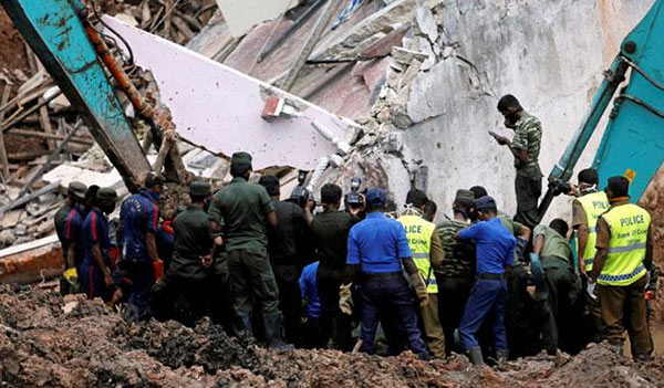 Building collapsed in Sri Lanka