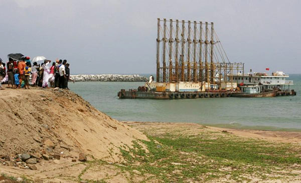 Hambantota port