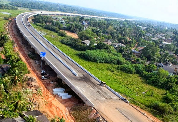 Central expressway project in Sri Lanka